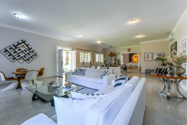 Imagem Casa com 6 Quartos à Venda, em Chácara Das Paineiras - Carapicuíba Imagem Casa com 6 Quartos à Venda, em Chácara Das Paineiras - Carapicuíba