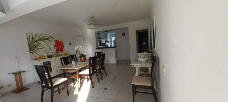 Imagem Cobertura com 3 Quartos à Venda, 190 m² em Tombo - Guarujá