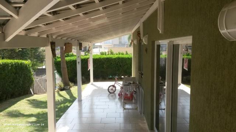 Imagem Casa com 3 Quartos à Venda, 279 m² em Paysage Clair - Vargem Grande Paulista Imagem Casa com 3 Quartos à Venda, 279 m² em Paysage Clair - Vargem Grande Paulista