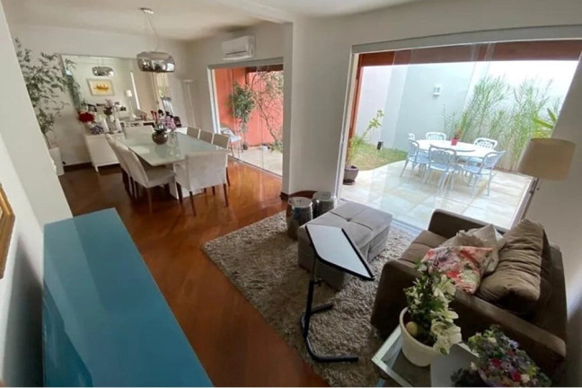 Imagem Casa com 5 Quartos à Venda, 229 m² em Planalto Paulista - São Paulo Imagem Casa com 5 Quartos à Venda, 229 m² em Planalto Paulista - São Paulo