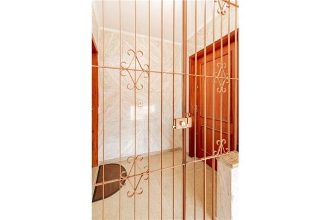 Imagem Imóvel com 2 Quartos à Venda, em Passo Da Areia - Porto Alegre Imagem Imóvel com 2 Quartos à Venda, em Passo Da Areia - Porto Alegre