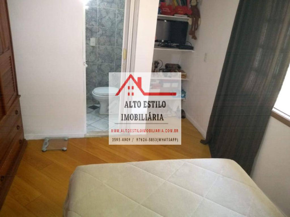 Imagem Casa com 4 Quartos à Venda, 639 m² em Vila Valqueire - Rio De Janeiro Imagem Casa com 4 Quartos à Venda, 639 m² em Vila Valqueire - Rio De Janeiro