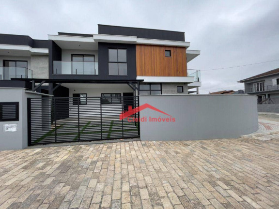 Imagem Sobrado com 3 Quartos à Venda, 148 m² em Bom Retiro - Joinville
