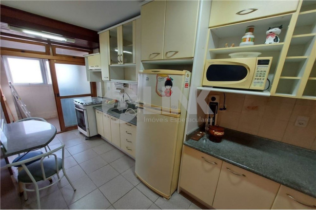 Imagem Apartamento com 1 Quarto à Venda, 53 m² em Centro Histórico - Porto Alegre Imagem Apartamento com 1 Quarto à Venda, 53 m² em Centro Histórico - Porto Alegre