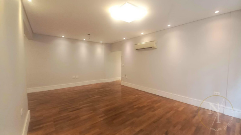 Imagem Apartamento com 3 Quartos à Venda, 124 m² em José Menino - Santos