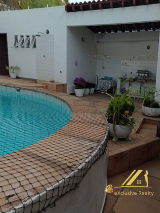 Imagem Casa com 7 Quartos à Venda, 910 m² em Caminho Das árvores - Salvador