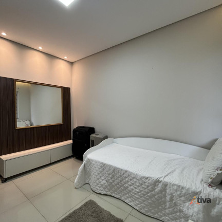 Imagem Casa com 3 Quartos à Venda, 123 m² Imagem Casa com 3 Quartos à Venda, 123 m²