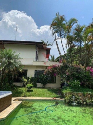 Casa com 7 Quartos à Venda,  em Interlagos - São Paulo