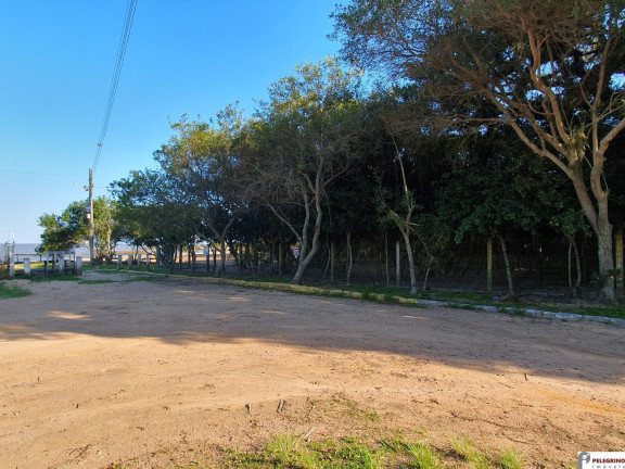 Imagem Terreno à Venda, 600 m² em Santo Antônio - Tapes Imagem Terreno à Venda, 600 m² em Santo Antônio - Tapes