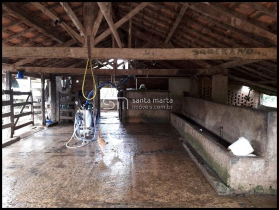 Imagem Imóvel com 1 Quarto à Venda, 1.573.000 m² em Três Barras - Cachoeira Paulista Imagem Imóvel com 1 Quarto à Venda, 1.573.000 m² em Três Barras - Cachoeira Paulista