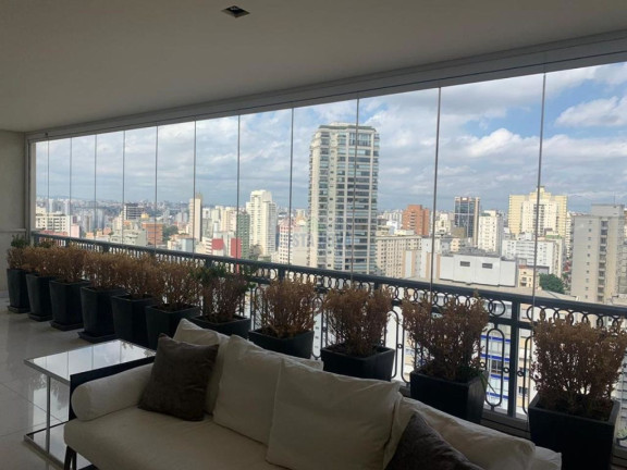 Imagem Apartamento com 5 Quartos à Venda, 500 m²