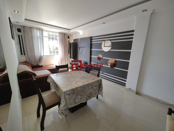 Imagem Apartamento com 2 Quartos à Venda, 66 m² em Centro - Florianópolis Imagem Apartamento com 2 Quartos à Venda, 66 m² em Centro - Florianópolis