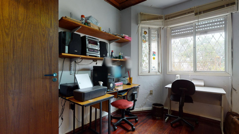 Imagem Sobrado com 3 Quartos à Venda, em Partenon - Porto Alegre Imagem Sobrado com 3 Quartos à Venda, em Partenon - Porto Alegre