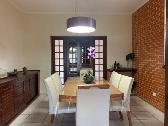Imagem Casa com 3 Quartos à Venda, 220 m² em Florida - Praia Grande Imagem Casa com 3 Quartos à Venda, 220 m² em Florida - Praia Grande