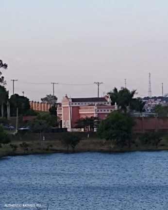 Imagem Casa com 3 Quartos à Venda, em Itapecerica - Salto Imagem Casa com 3 Quartos à Venda, em Itapecerica - Salto