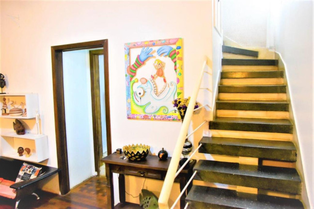 Imagem Casa com 3 Quartos à Venda, 160 m² em Centro Historico - Porto Alegre Imagem Casa com 3 Quartos à Venda, 160 m² em Centro Historico - Porto Alegre