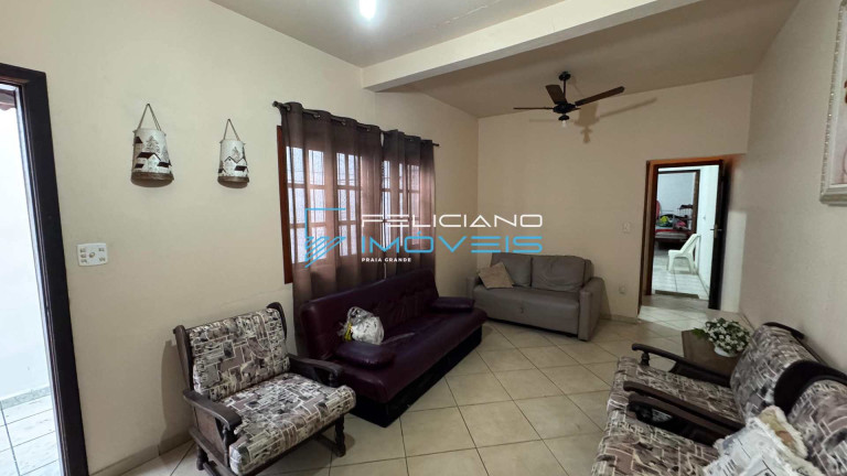 Imagem Casa com 2 Quartos à Venda, 85 m² em Balneário Maracanã - Praia Grande Imagem Casa com 2 Quartos à Venda, 85 m² em Balneário Maracanã - Praia Grande