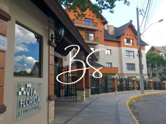 Imagem Imóvel com 3 Quartos à Venda, 350 m² em Centro - Gramado Imagem Imóvel com 3 Quartos à Venda, 350 m² em Centro - Gramado