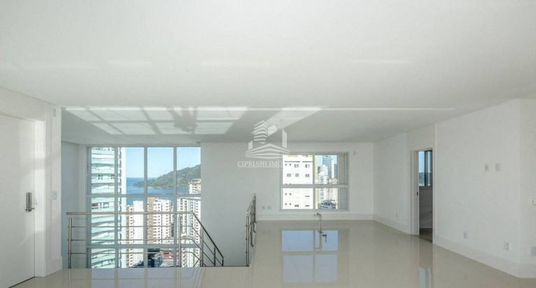 Imagem Apartamento com 3 Quartos à Venda,  em Centro - Balneário Camboriú