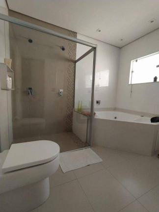 Imagem Sobrado com 3 Quartos à Venda, 300 m² em Condomínio Mont Blanc - Sorocaba Imagem Sobrado com 3 Quartos à Venda, 300 m² em Condomínio Mont Blanc - Sorocaba