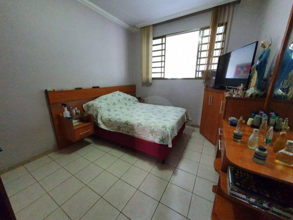 Imagem Casa com 3 Quartos à Venda, 216 m² em Paraíso - Belo Horizonte Imagem Casa com 3 Quartos à Venda, 216 m² em Paraíso - Belo Horizonte