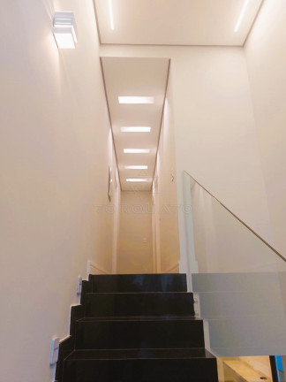 Imagem Sobrado com 4 Quartos à Venda, 304 m² em Residencial Lago Azul - Engenheiro Coelho Imagem Sobrado com 4 Quartos à Venda, 304 m² em Residencial Lago Azul - Engenheiro Coelho