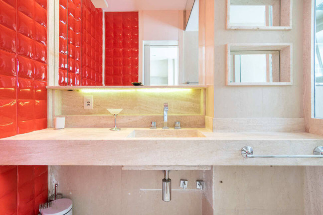 Imagem Apartamento com 3 Quartos à Venda, em Ipanema - Rio De Janeiro Imagem Apartamento com 3 Quartos à Venda, em Ipanema - Rio De Janeiro