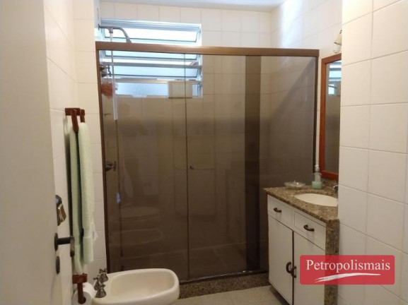 Imagem Apartamento com 3 Quartos à Venda, 118 m² em Valparaíso - Petrópolis Imagem Apartamento com 3 Quartos à Venda, 118 m² em Valparaíso - Petrópolis