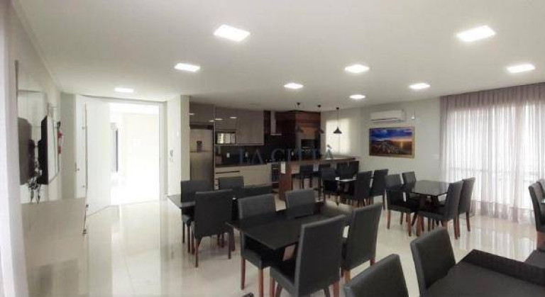 Imagem Apartamento com 4 Quartos à Venda, 165 m² em Fazenda - Itajaí Imagem Apartamento com 4 Quartos à Venda, 165 m² em Fazenda - Itajaí