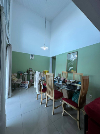Imagem Casa com 3 Quartos à Venda, 200 m² em Ponta Grossa - Maricá