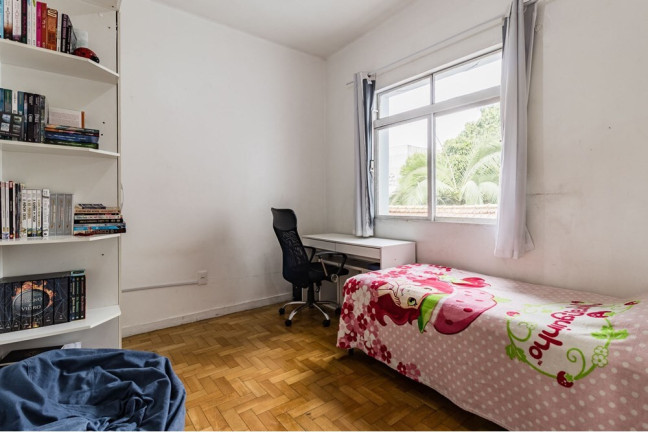 Imagem Apartamento com 3 Quartos à Venda, 75 m² em Higienópolis - Porto Alegre Imagem Apartamento com 3 Quartos à Venda, 75 m² em Higienópolis - Porto Alegre