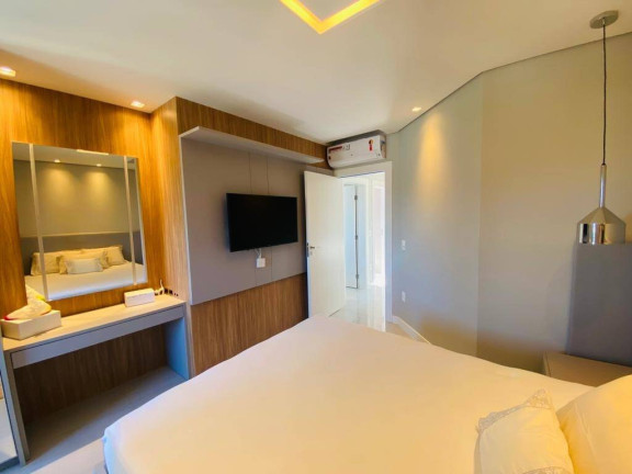 Imagem Apartamento com 3 Quartos à Venda, 130 m² em Centro - Balneário Camboriú