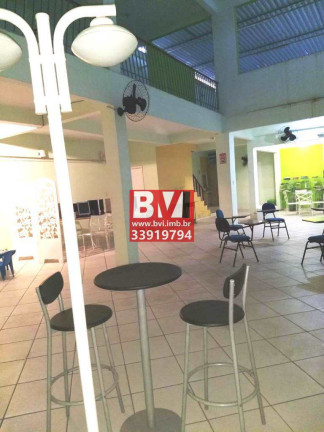Imagem Casa com 3 Quartos à Venda, 340 m² em Ramos - Rio De Janeiro
