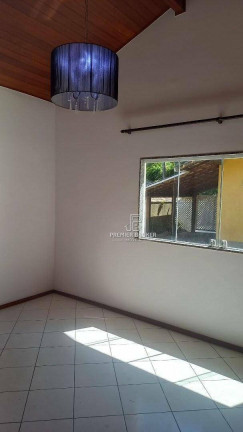 Imagem Casa com 2 Quartos à Venda, 70 m² em Araras - Teresópolis