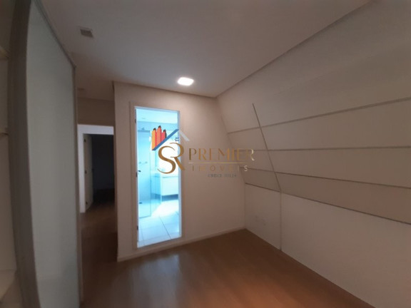 Imagem Cobertura com 3 Quartos à Venda, 227 m² em Agronômica - Florianópolis