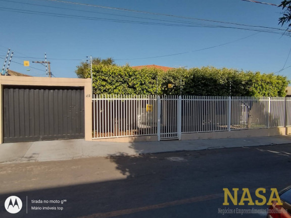 Imagem Casa com 3 Quartos à Venda, 319 m² em Dom Aquino - Cuiabá Imagem Casa com 3 Quartos à Venda, 319 m² em Dom Aquino - Cuiabá