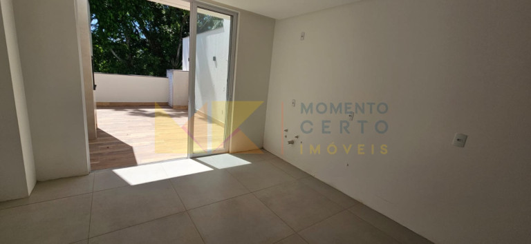 Imagem Sobrado com 3 Quartos à Venda, 170 m² em Velha - Blumenau Imagem Sobrado com 3 Quartos à Venda, 170 m² em Velha - Blumenau