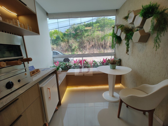 Imagem Imóvel com 2 Quartos à Venda, 57 m² em Maria Paula - São Gonçalo