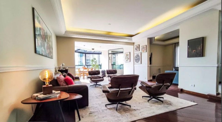 Imagem Imóvel com 3 Quartos à Venda, 232 m² em Vila Suzana - São Paulo