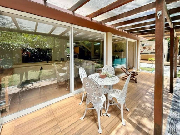 Imagem Casa de Condomínio com 4 Quartos à Venda, em Chácara Dos Lagos - Carapicuíba Imagem Casa de Condomínio com 4 Quartos à Venda, em Chácara Dos Lagos - Carapicuíba
