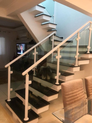 Imagem Casa com 3 Quartos à Venda, 160 m² em Canto Do Forte - Praia Grande Imagem Casa com 3 Quartos à Venda, 160 m² em Canto Do Forte - Praia Grande