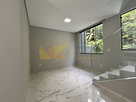 Imagem Sobrado com 3 Quartos à Venda, 144 m² em água Verde - Blumenau Imagem Sobrado com 3 Quartos à Venda, 144 m² em água Verde - Blumenau