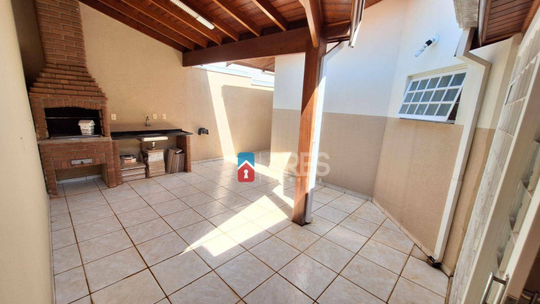 Imagem Casa com 3 Quartos à Venda, 144 m² em Parque Novo Mundo - Americana Imagem Casa com 3 Quartos à Venda, 144 m² em Parque Novo Mundo - Americana