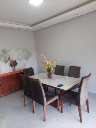 Imagem Casa com 3 Quartos à Venda, em Bauru Imagem Casa com 3 Quartos à Venda, em Bauru