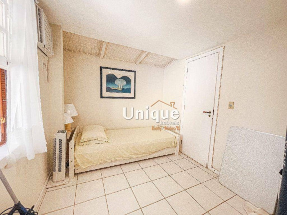 Imagem Casa com 4 Quartos à Venda, 180 m² em Ferradura - Armação Dos Búzios Imagem Casa com 4 Quartos à Venda, 180 m² em Ferradura - Armação Dos Búzios
