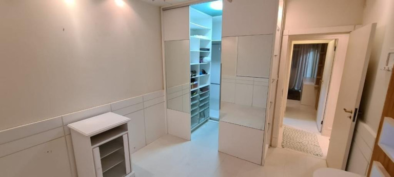 Imagem Apartamento com 3 Quartos à Venda, 142 m² em Centro - Florianópolis