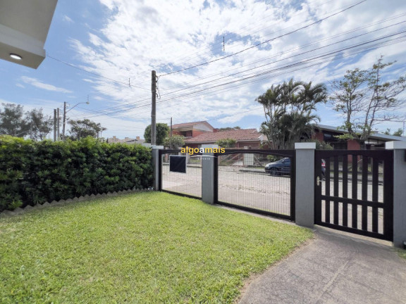 Imagem Casa com 4 Quartos à Venda, 177 m² em Centro - Xangri-lá Imagem Casa com 4 Quartos à Venda, 177 m² em Centro - Xangri-lá