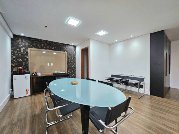 Sala Comercial à Venda, 151 m² em Indianópolis - São Paulo