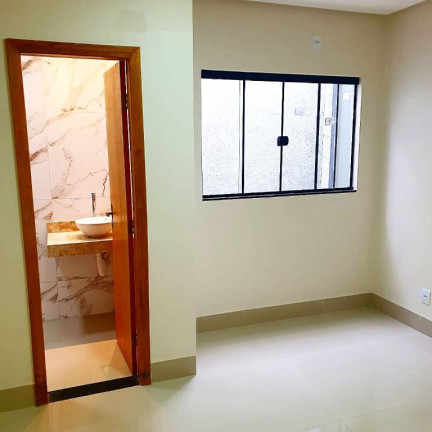 Imagem Sobrado com 4 Quartos à Venda, 215 m² em Jardim Planalto - Goiânia Imagem Sobrado com 4 Quartos à Venda, 215 m² em Jardim Planalto - Goiânia