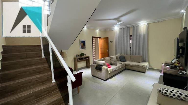 Imagem Casa com 3 Quartos à Venda, 130 m² em Colina Maria Luíza (jordanésia) - Cajamar Imagem Casa com 3 Quartos à Venda, 130 m² em Colina Maria Luíza (jordanésia) - Cajamar